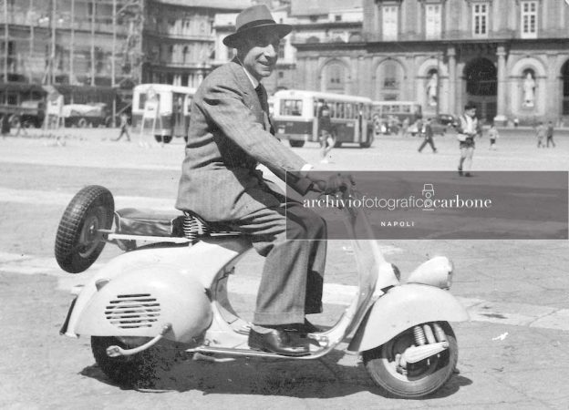 CARBONE-VESPA001